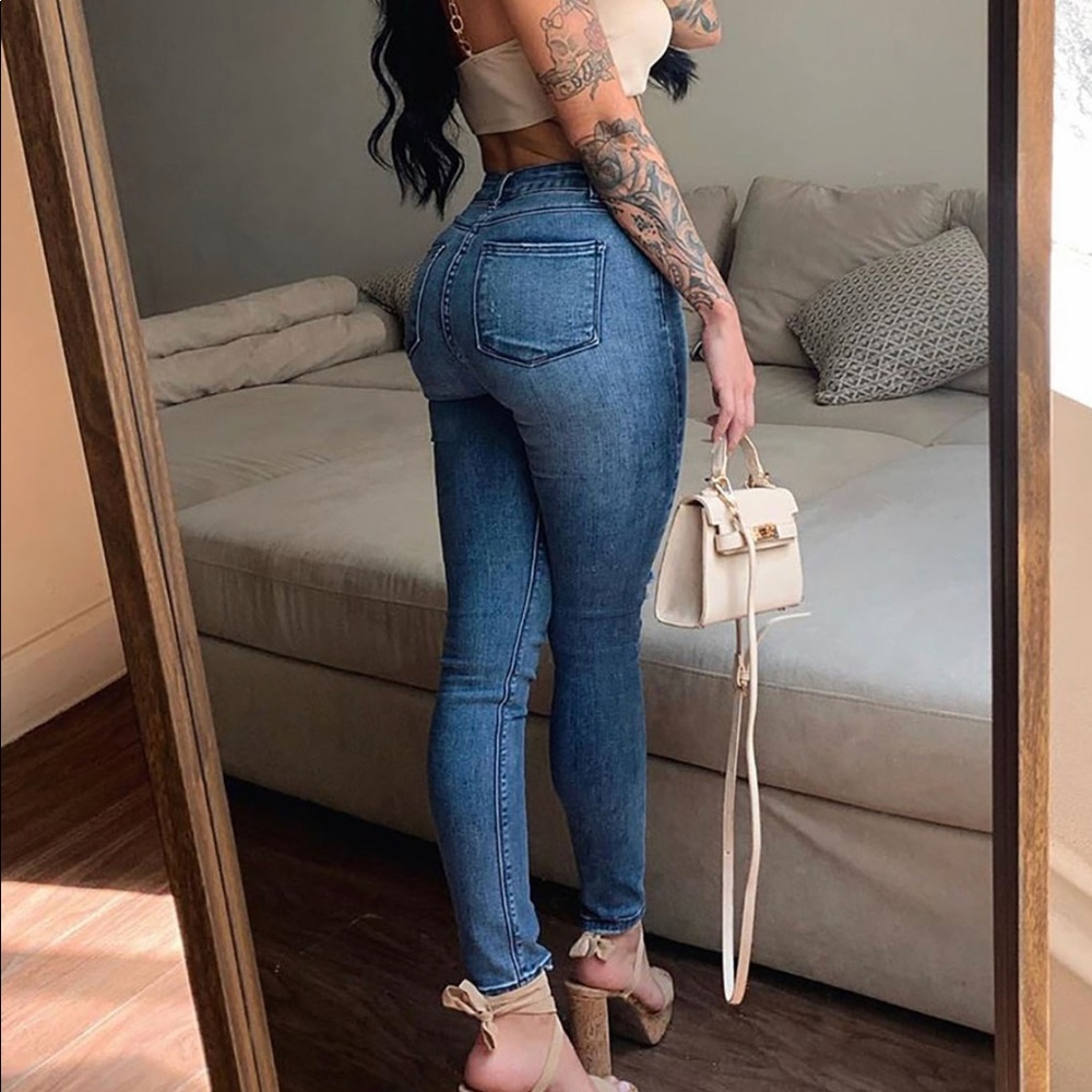 Fashion Nova Jeans - medium blue, size 3.